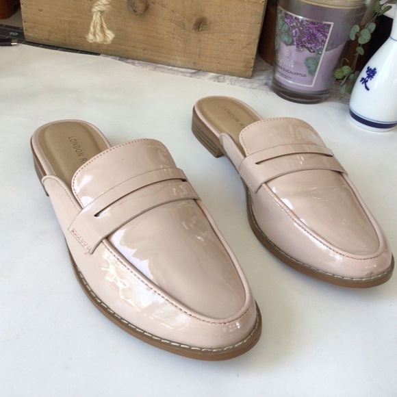 London Rag Tan Slip On Shoes - Picture 1 of 6
